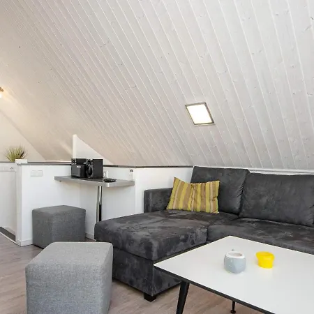 Holiday home Two-bedroom In 19