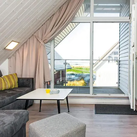 Two-bedroom In 19 *