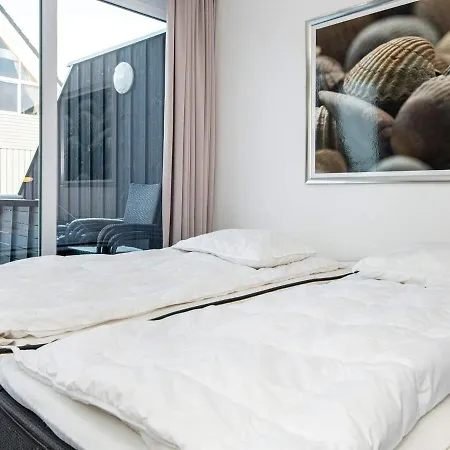 Two-bedroom In 19