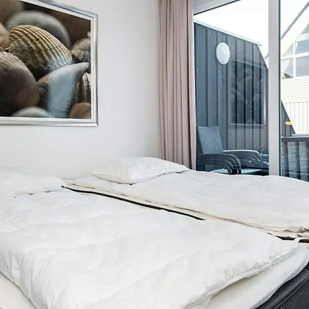 Two-bedroom In 19